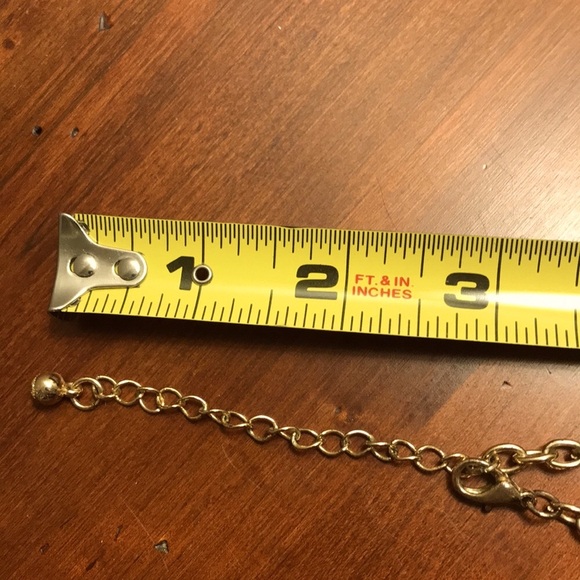 ❗️LAST CHANCE- Sparkly Faceted Bib Statement Necklace - Picture 9 of 9